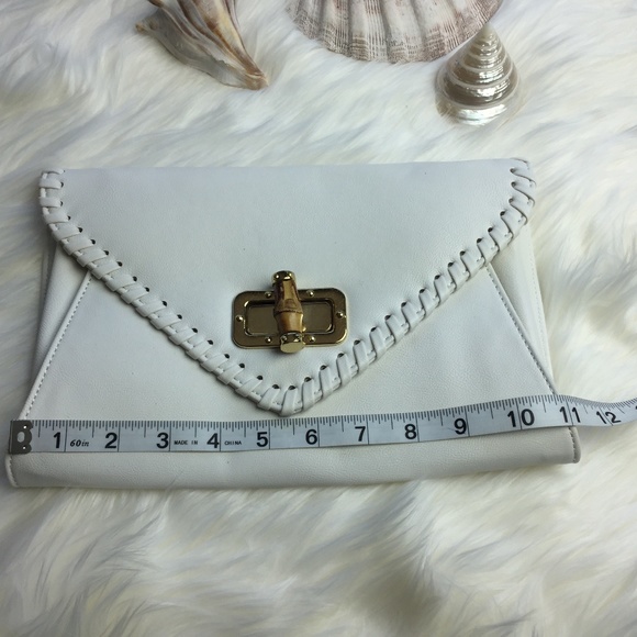 White Apt 9 Envelope Bag Purse with Chain Versatile Hand Bag Cross Vintage - Picture 3 of 8